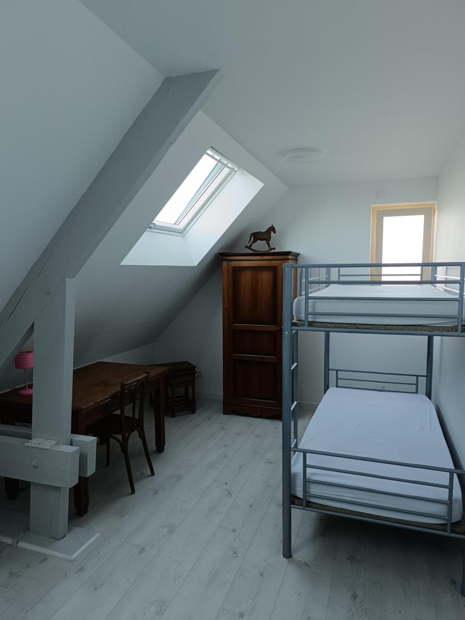 Grande Maison De Plain Pied Avec Jardin Arbore. Champignelles Eksteriør billede
